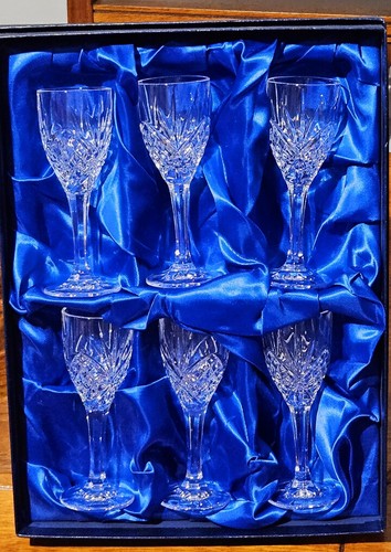 Rockingham crystal set - rockingham,