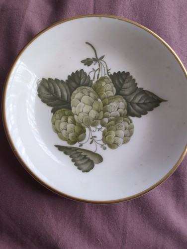 Royal worcester fine bone - royal,