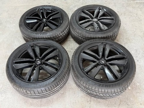 Genuine ford mustang - 19”,