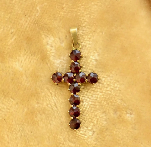 Antique bohemian garnet gold - antique,