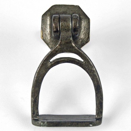 Stirrup drop pull handle - stirrup,