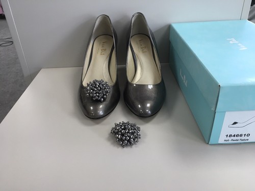 Van dal shoes size - van,