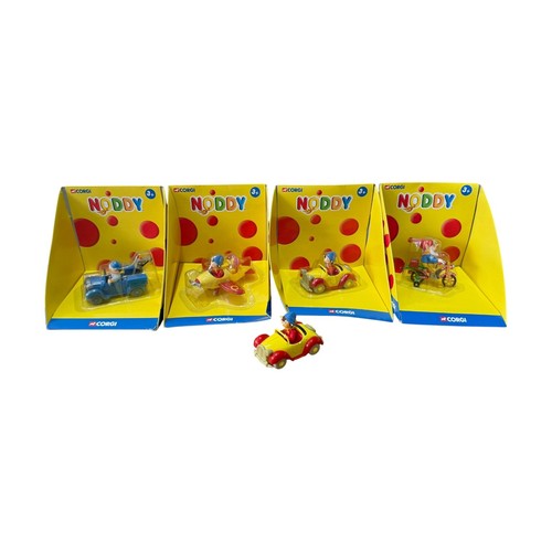 Corgi noddy cars big - 5x,