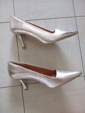 Marks&Spencer Leather Stiletto Heel Court, Golden.  Shoe 7.5