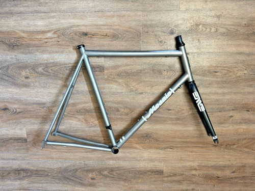 Mosaic titanium road bike - titanium,