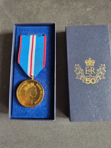 Canadian boxed golden - boxed,