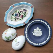 Wedgewood Egg, Trinket Dish, Small Dish.  Sarah. Navy/White