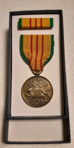 Vietnam war service medal - vietnam,