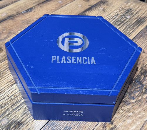 Plasencia empty wooden - , cigar