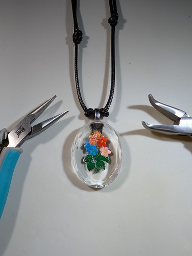 Vintage intaglio glass pendant - intaglio,