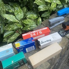 Stapler And Staples Clear Out! 4 Staplers & Millions of Staples All Working Well