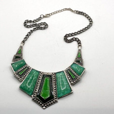 Green goddess style necklace 46cm silver tone metal adjustable costume jewellery