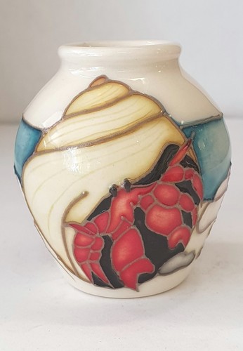 Moorcroft pottery hermit - moorcroft,
