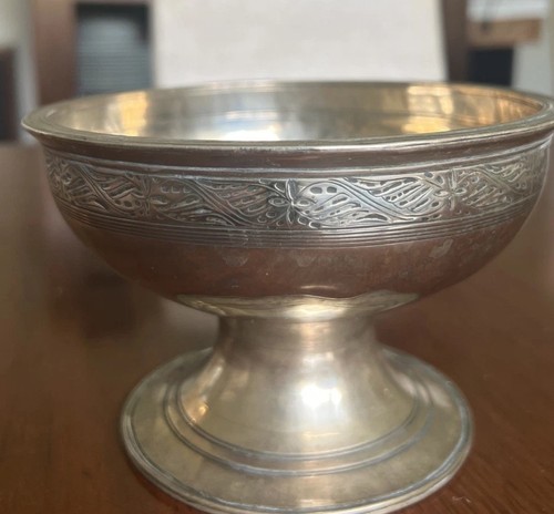 Vintage metal pedestal - vintage, /