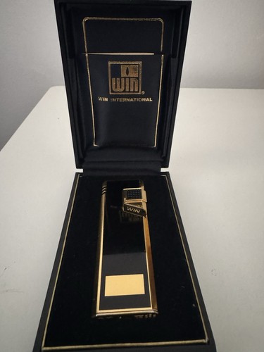 Vintage win gold - gold, black