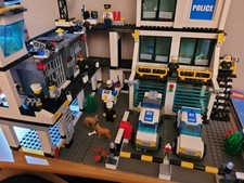 LEGO City Police Headquarters