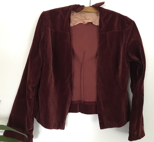 Antique burgundy red - burgundy,
