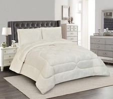 Bedspread Quilted Throw