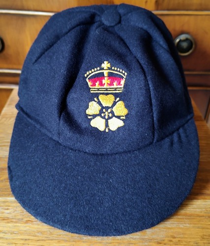 Derbyshire ccc retro crest - derbyshire,
