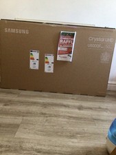 SAMSUNG U8000F 50" Crystal UHD