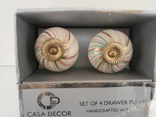 SET OF 4 DRAWER HANDLES -