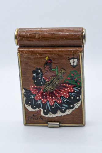 Rare vintage 1940s - rare, "book"