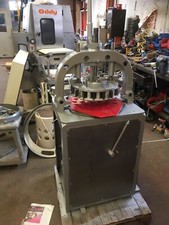 Mono Bun Divider Moulder  30