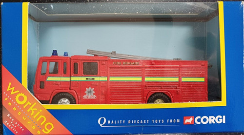 Corgi 65901 volvo fire engine - fire,