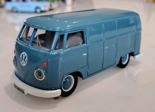 Corgi type split screen - vw, 2