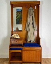 Vintage Entryway Unit Mid