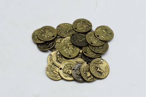 Pieces metal pirate coins - 25,