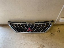 MITSUBISHI L200  WARRIOR K74  2.5 TDI CHROME FRONT GRILL