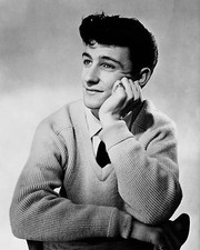 Dickie Pride 10" x 8"