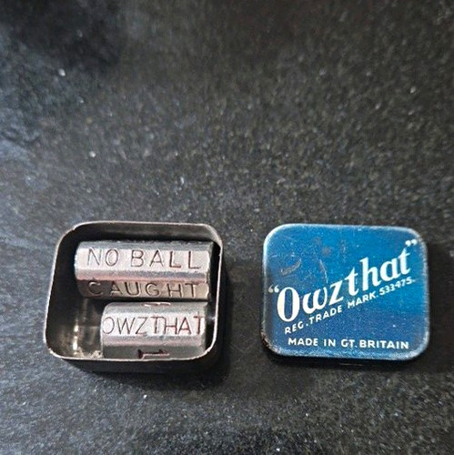 Vintage owzthat pocket cricket - owzthat,