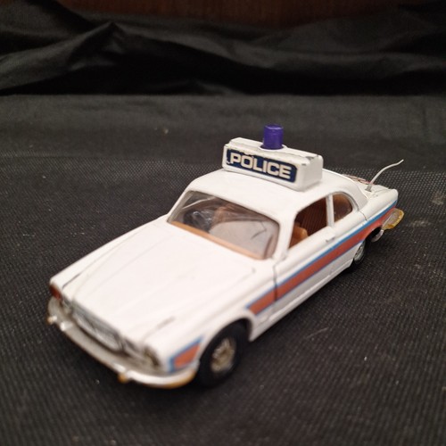 Corgi jaguar xj12 - corgi,