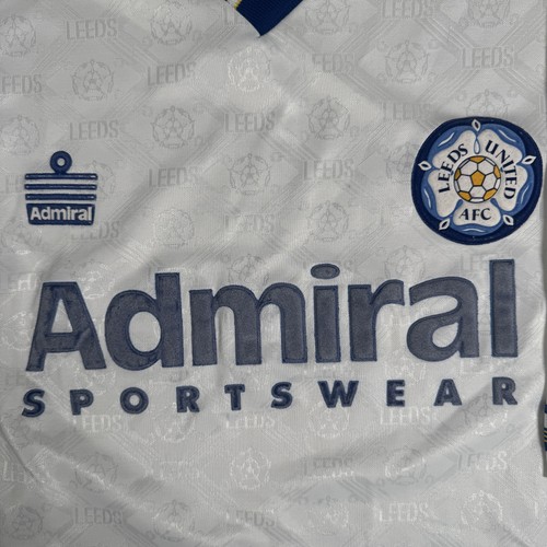 Leeds united football shirt - football,
