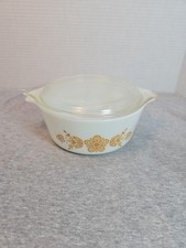 PYREX Butterfly Gold 472