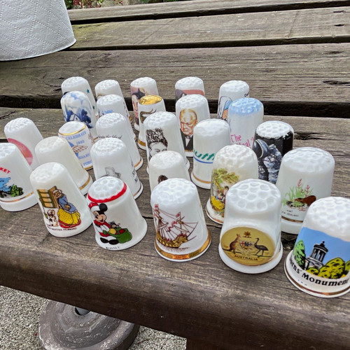 China porcelain thimbles mixed - china/porcelain,
