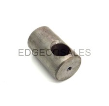 Ransomes Jacobsen "Greens" Mower Steering Cylinder Rod Eye - 5001339