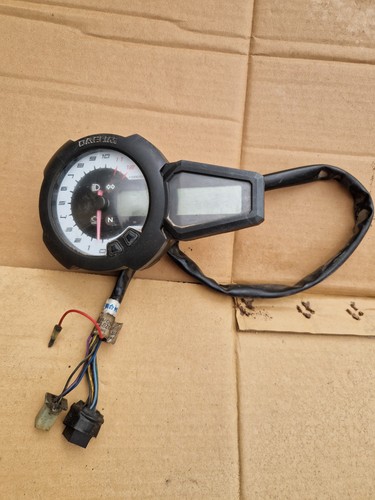 Daelim 125 vj125 speedo clocks - daelim,