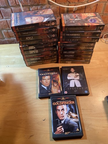 The james bond 007 - james,