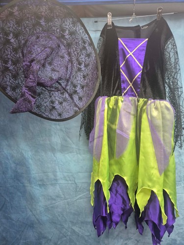 Black green purple kid - &,