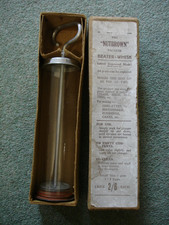 Vintage The Nutbrown Vacuum Beater whisk in original box