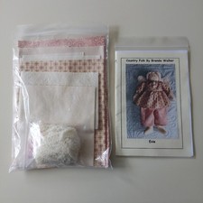 Evie Pattern, Country Folk By