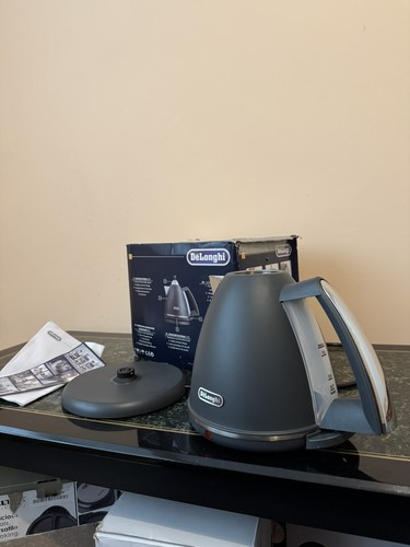 Delonghi 1700ml argento kettle - delonghi,