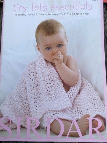 Sirdar book 351 tiny tots - book,