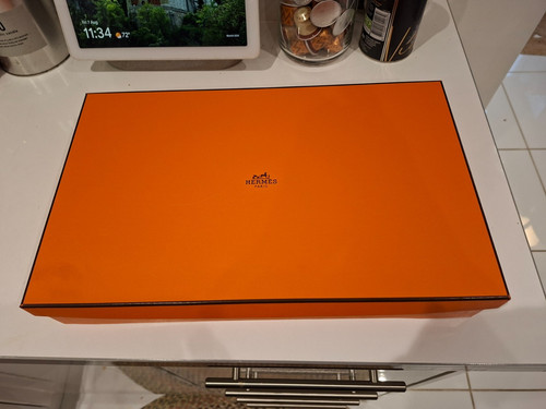 Hermes empty gift box 39cm - hermes,