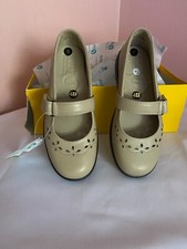 Db Easy B Kara ladies shoes in