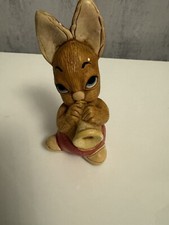 VINTAGE PENDELFIN STONEWARE RABBIT " PHUMF  "
