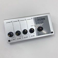 BOSS KM-04 Micro Mixer 4
